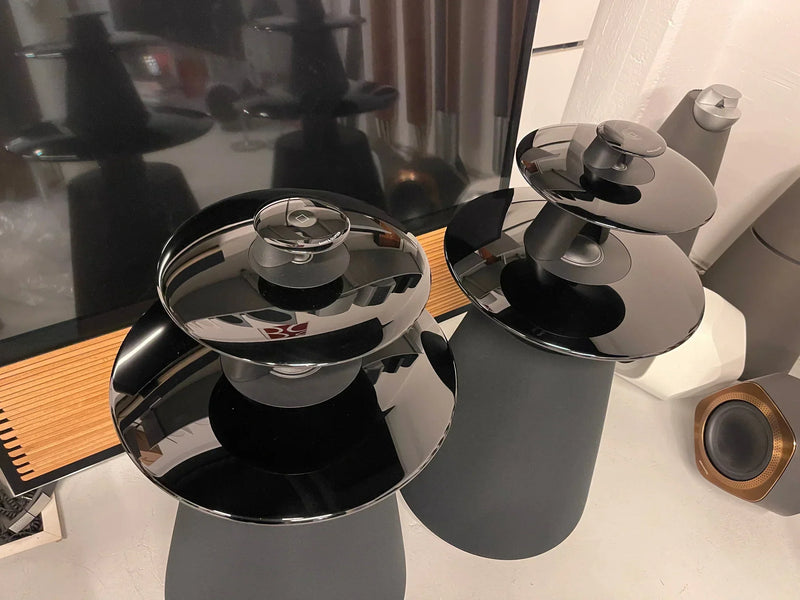 🧑‍🎨 BEOlab 5: Da Lyd Blev Kunst – Historien om Et Ikon og Manden Bag