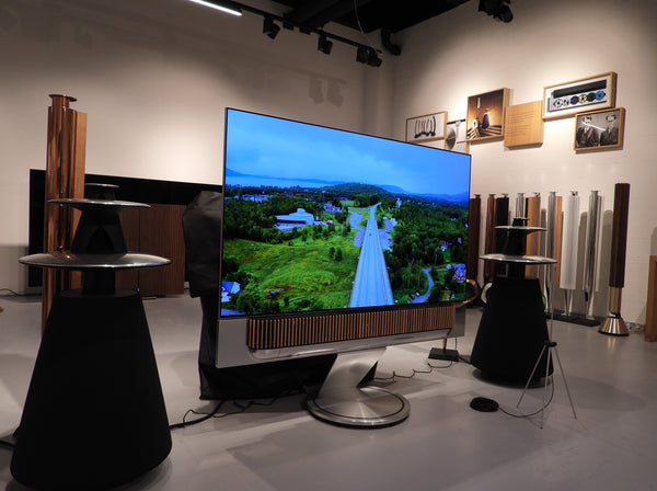 BEOsound Theatre 65”TV