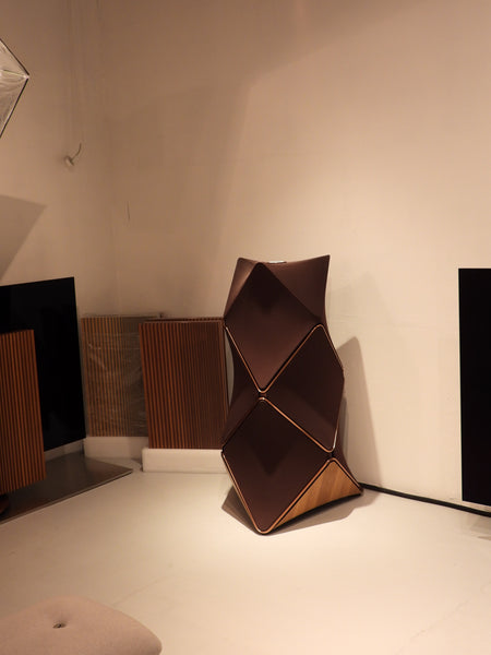BEOlab 90 Bronze Tone / Purple Heart — Bespoke Edition