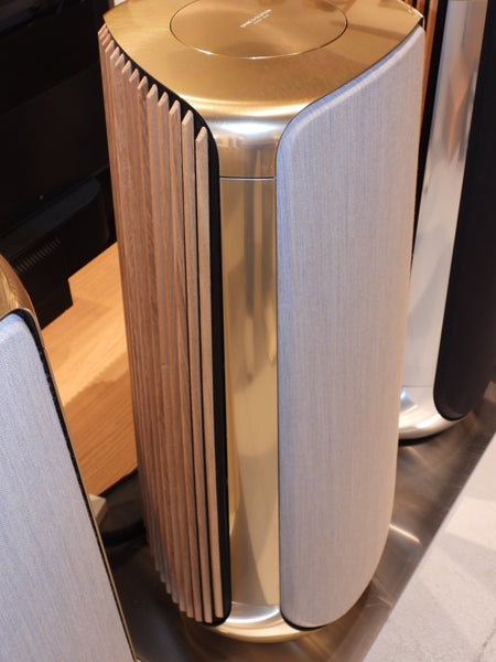 BEOlab 50 Gold Tone