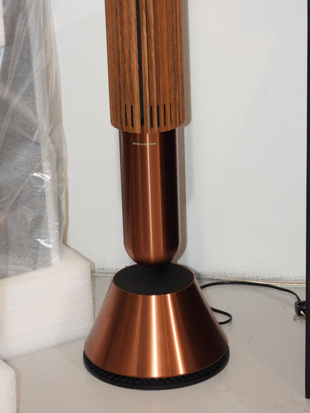 BEOlab 28 Brass Bespoke / Atelier