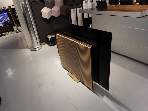 BEOvision Harmony 65" Gold Tone / Light Oak