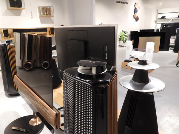 BEOvision Eclipse 65" Brass