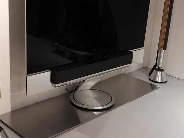 BEOsound Theatre 77”TV