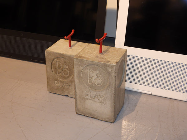 BEOplay Høretelefon Holder – Display Edition