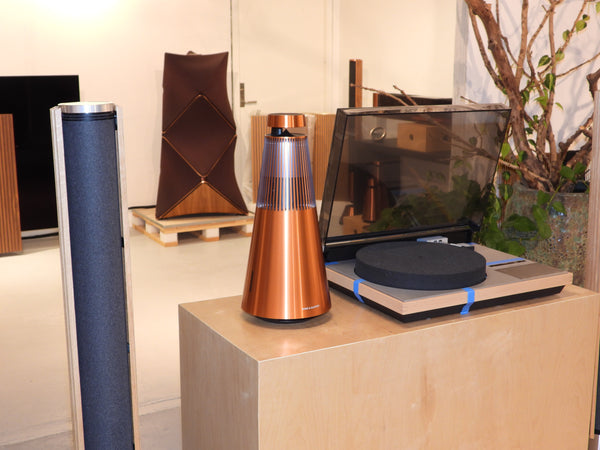 BEOsound 2 – Atelier Edition Zesty Orange