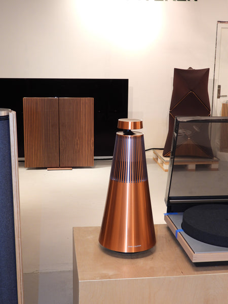BEOsound 2 – Atelier Edition Zesty Orange
