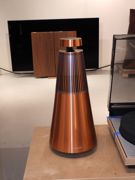 BEOsound 2 – Atelier Edition Zesty Orange