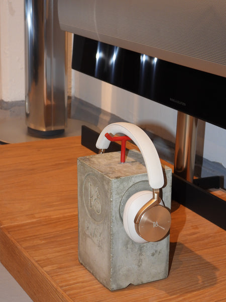 BEOplay Høretelefon Holder – Display Edition