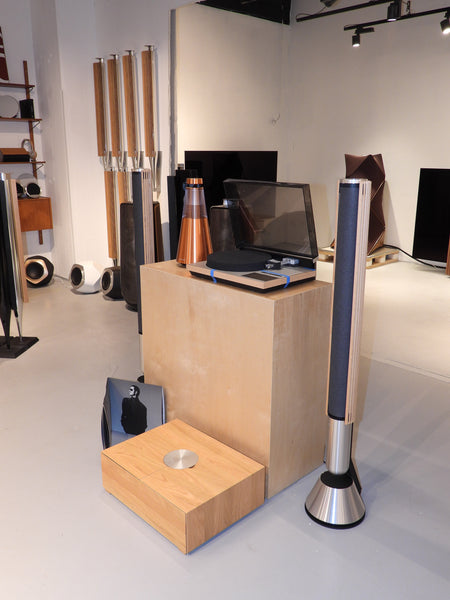 BEOsound 2 – Atelier Edition Zesty Orange
