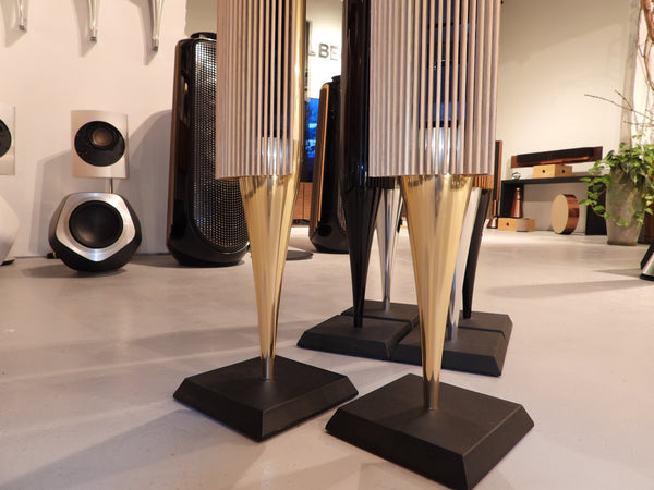 BEOlab 18 Tono Dorado