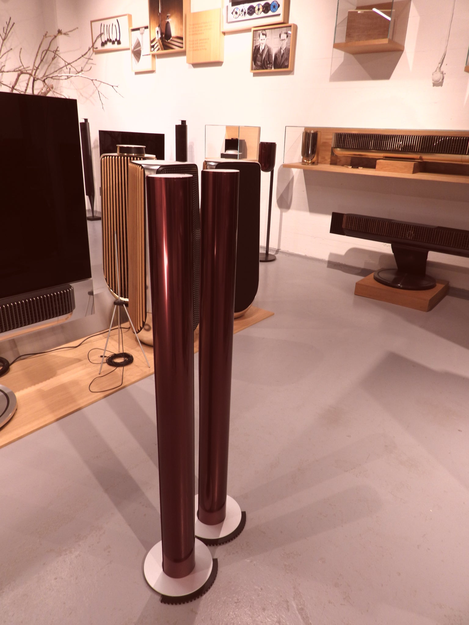 BEOlab 6000 Bordorød