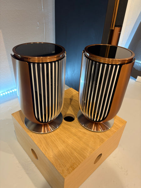 BEOlab 8 Stereo sæt Bronze Tone med Alumnium  Bespoke