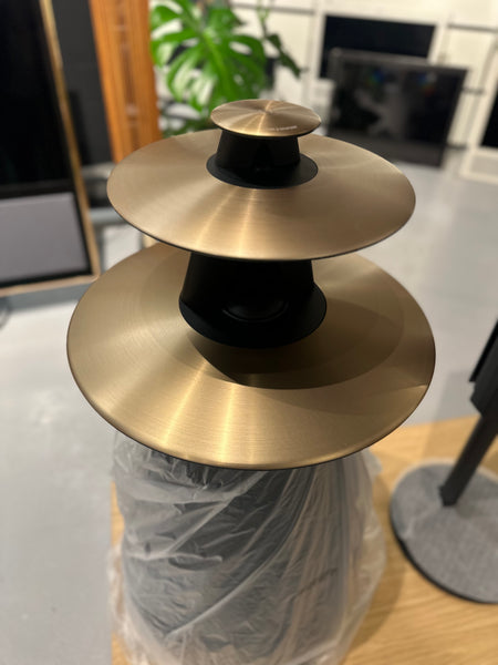 BEOlab 5 Brass totalt renovere 100% som ny i original kasse .