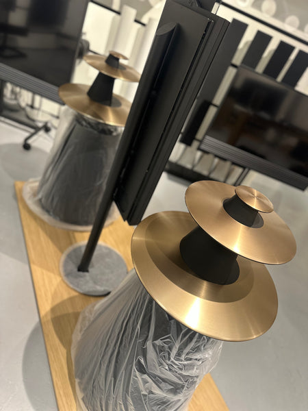 BEOlab 5 Brass totalt renovere 100% som ny i original kasse .